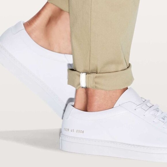 Lululemon Commission Pant Classic Swift Cotton in Tofino Sand - Picture 4 of 12